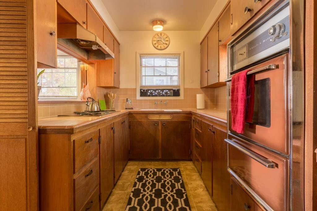 Colonial Cottage Getaway アタスカデロ エクステリア 写真